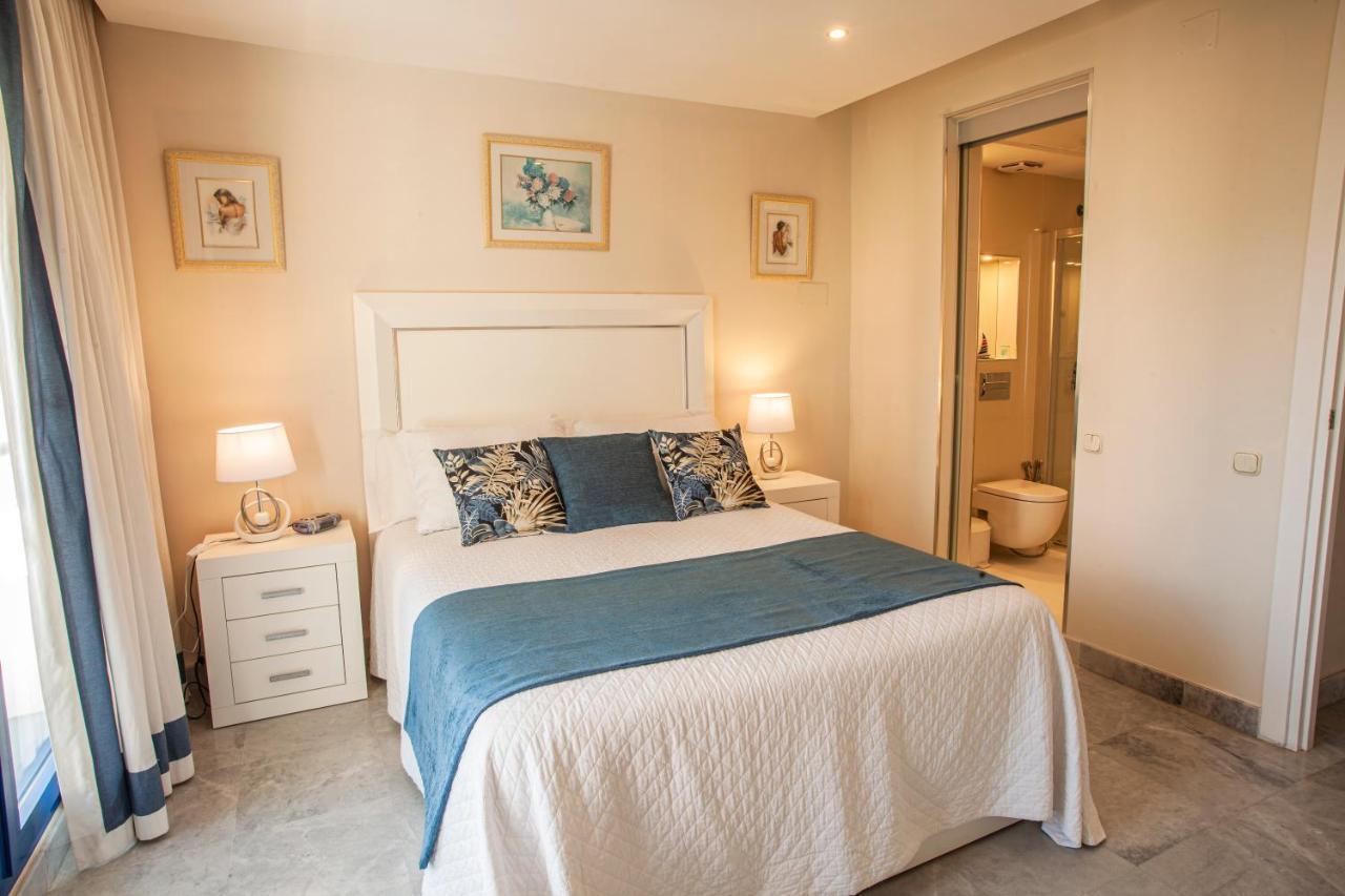 Duplex Apartment On The Beach 71 Marbella Eksteriør bilde