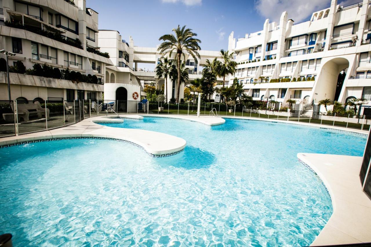 Duplex Apartment On The Beach 71 Marbella Eksteriør bilde