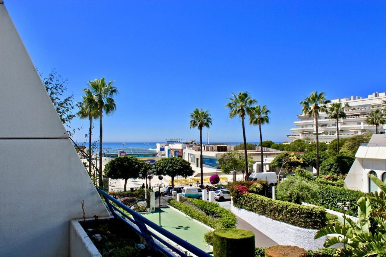Duplex Apartment On The Beach 71 Marbella Eksteriør bilde